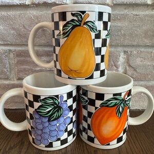 Vintage Fruit & Checkered Mug Set – Pear, Grape, and Orange